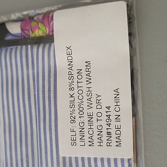 Johnny Was Silk Face Mask NWT - Picture 3 of 4